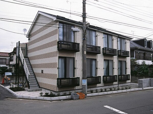 レオパレスアルテミスの物件外観写真